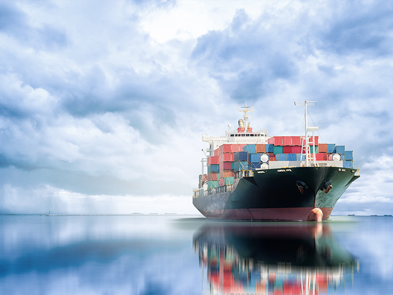 <p>In der Schifffahrt werden an Profile höchste Anforderungen gestellt. Sie müssen sich durch ein geringes Gewicht, hohe mechanische Belastbarkeit und Korrosionsbeständigkeit auszeichnen. Als Spezialist für Aluminiumprofile und Profile aus anderen Metallen stehen wir dieser anspruchsvollen Branche als etablierter Experte zur Seite. Wir verwenden modernste Produktionsverfahren, um höchste Qualität und attraktive Preise zu garantieren. Sie profitieren von folgenden Vorteilen</p>
<ul> 	<li>Schnelle Bearbeitung</li> 	<li>Termintreue</li> 	<li>Fachmännische Beratung</li> 	<li>Funktionsversprechen</li> </ul>